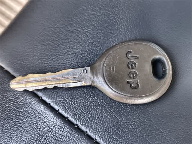 Thumbnail: 2008 Jeep Wrangler - 21