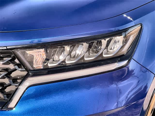 Thumbnail: 2023 Kia Sorento - 24