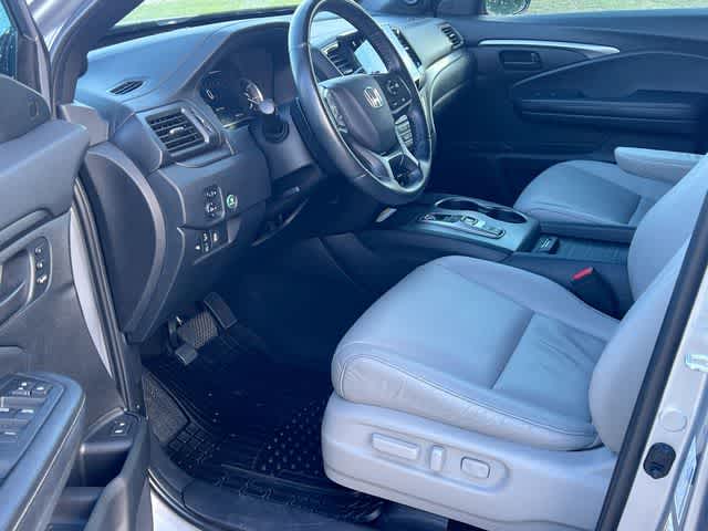 Thumbnail: 2023 Honda Passport - 3