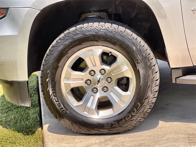 Thumbnail: 2019 Chevrolet Tahoe - 9