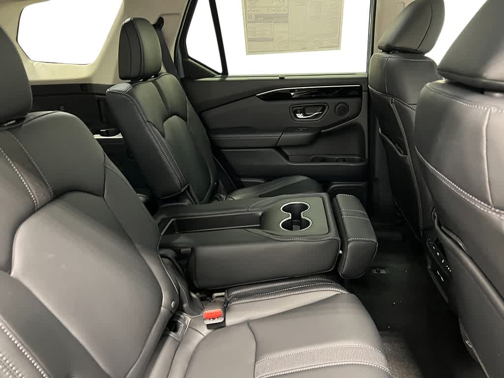 Thumbnail: 2025 Honda Pilot - 39