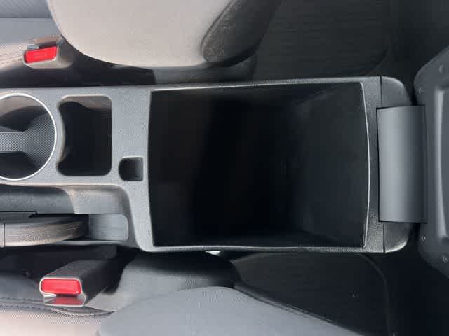 Thumbnail: 2013 Hyundai Elantra - 26