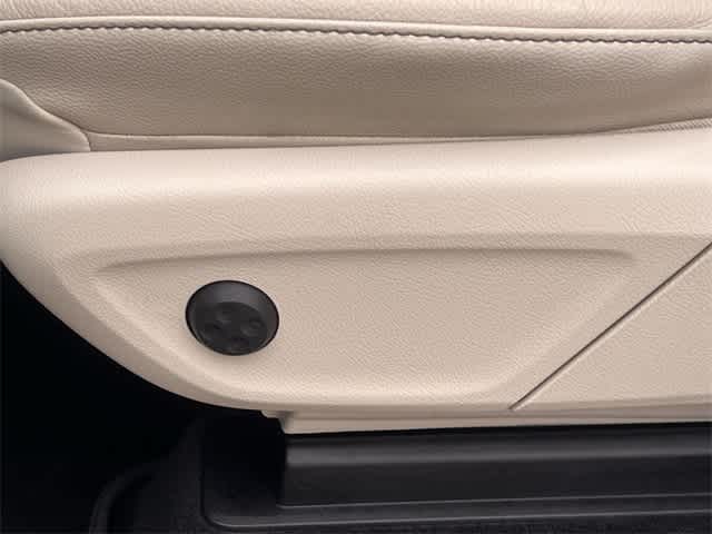 Thumbnail: 2022 Mercedes-Benz GLE - 31