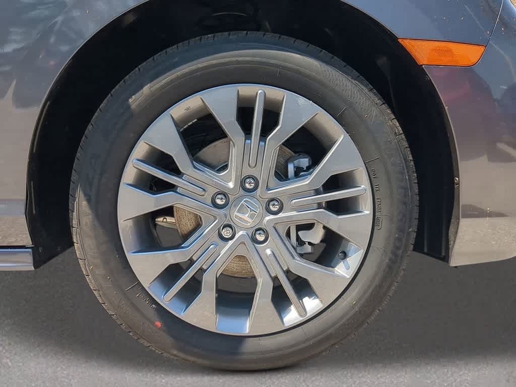 Thumbnail: 2026 Honda Odyssey - 9