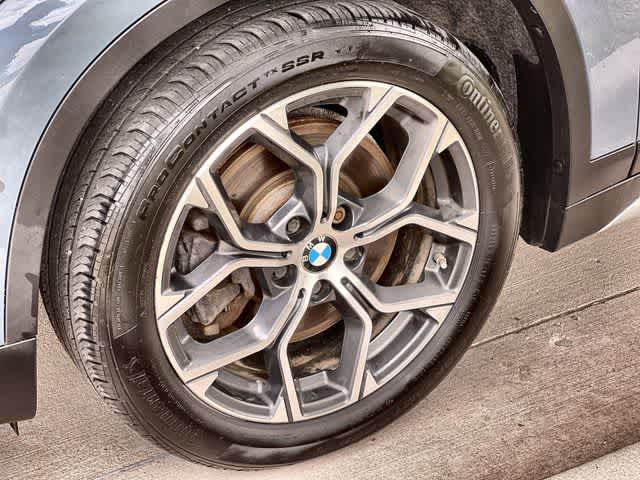 Thumbnail: 2020 BMW X1 - 9