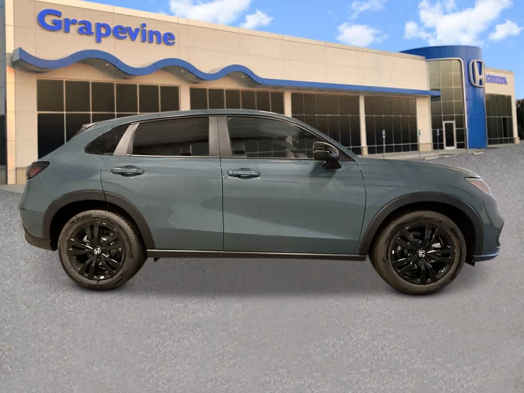 Thumbnail: 2027 Honda HR-V - 8