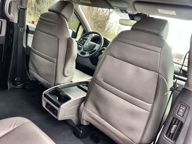 Thumbnail: 2019 Honda Odyssey - 13