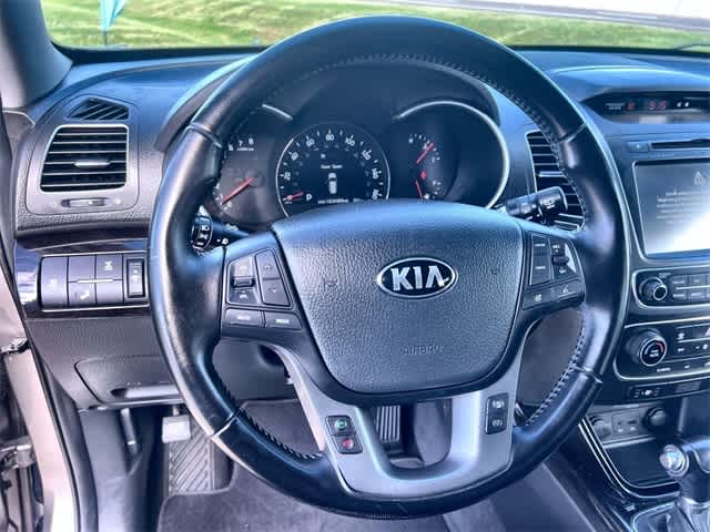 Thumbnail: 2015 Kia Sorento - 17
