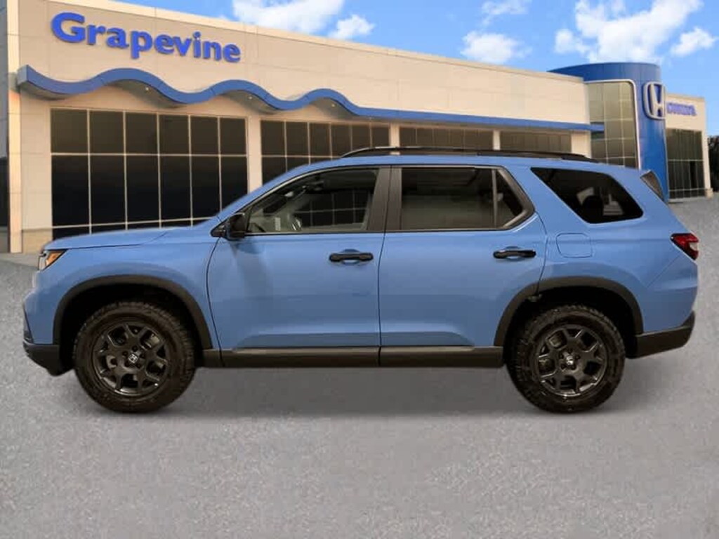 New 2025 Honda Pilot TrailSport SUV