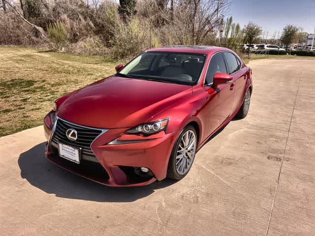 Thumbnail: 2015 Lexus IS - 2