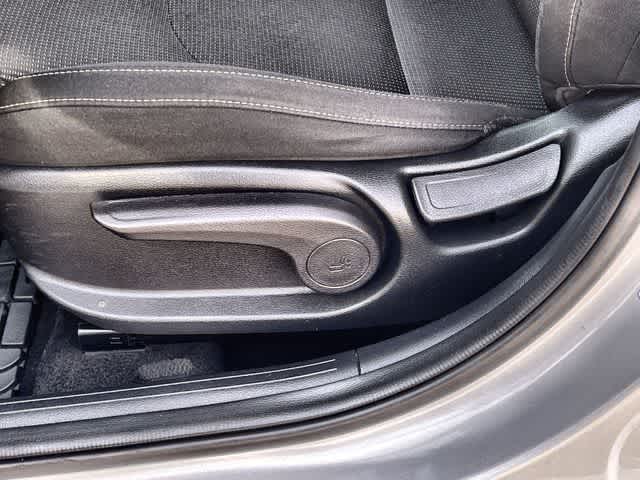 Thumbnail: 2021 Kia Forte - 30