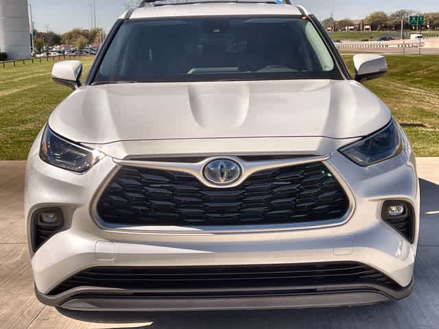 Thumbnail: 2022 Toyota Highlander - 7