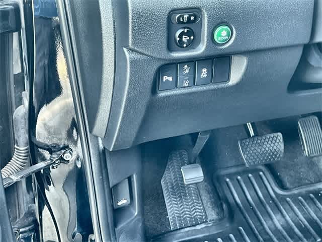 Thumbnail: 2020 Honda Pilot - 29