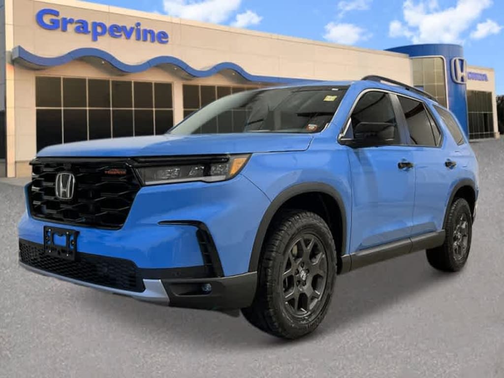 New 2025 Honda Pilot TrailSport SUV