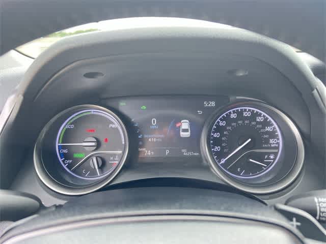 2021 Toyota Camry XSE 19