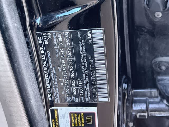 Thumbnail: 2013 Mercedes-Benz M-Class - 22