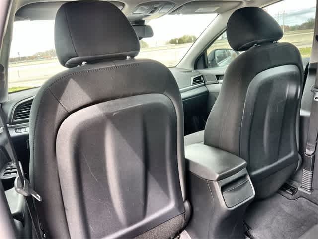 Thumbnail: 2019 Hyundai Elantra - 13