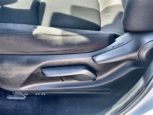 Thumbnail: 2021 Toyota RAV4 - 30