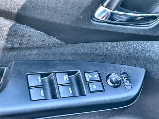 Thumbnail: 2015 Honda CR-V - 30