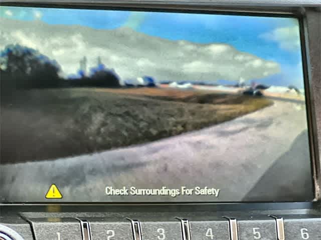 Thumbnail: 2013 Chevrolet Equinox - 26