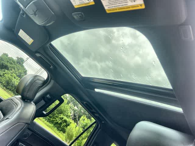 Thumbnail: 2019 Ford Expedition - 32