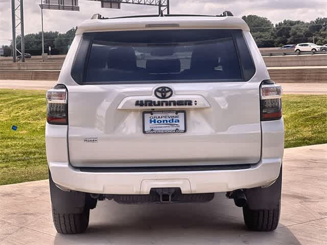 Thumbnail: 2020 Toyota 4Runner - 6