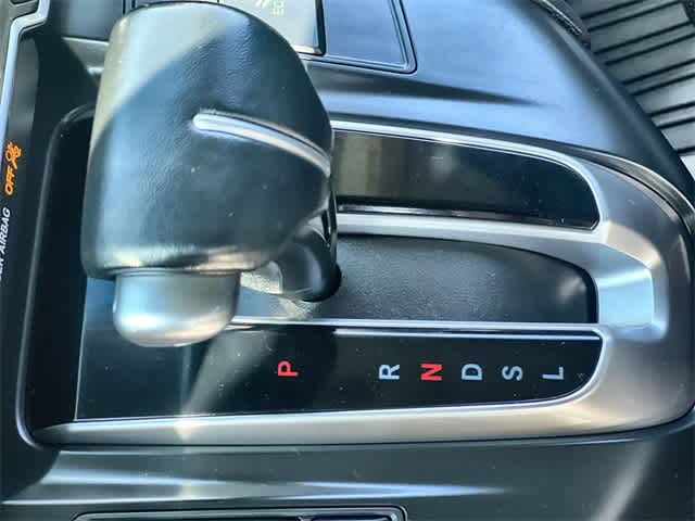 Thumbnail: 2017 Honda CR-V - 16