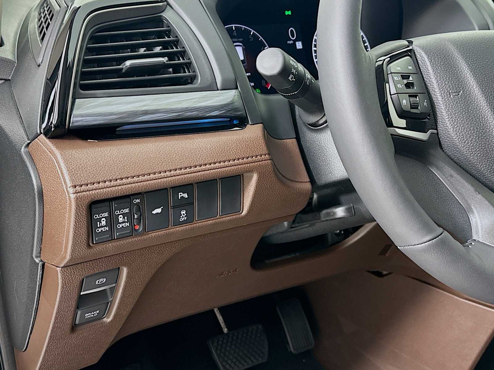 Thumbnail: 2026 Honda Odyssey - 19