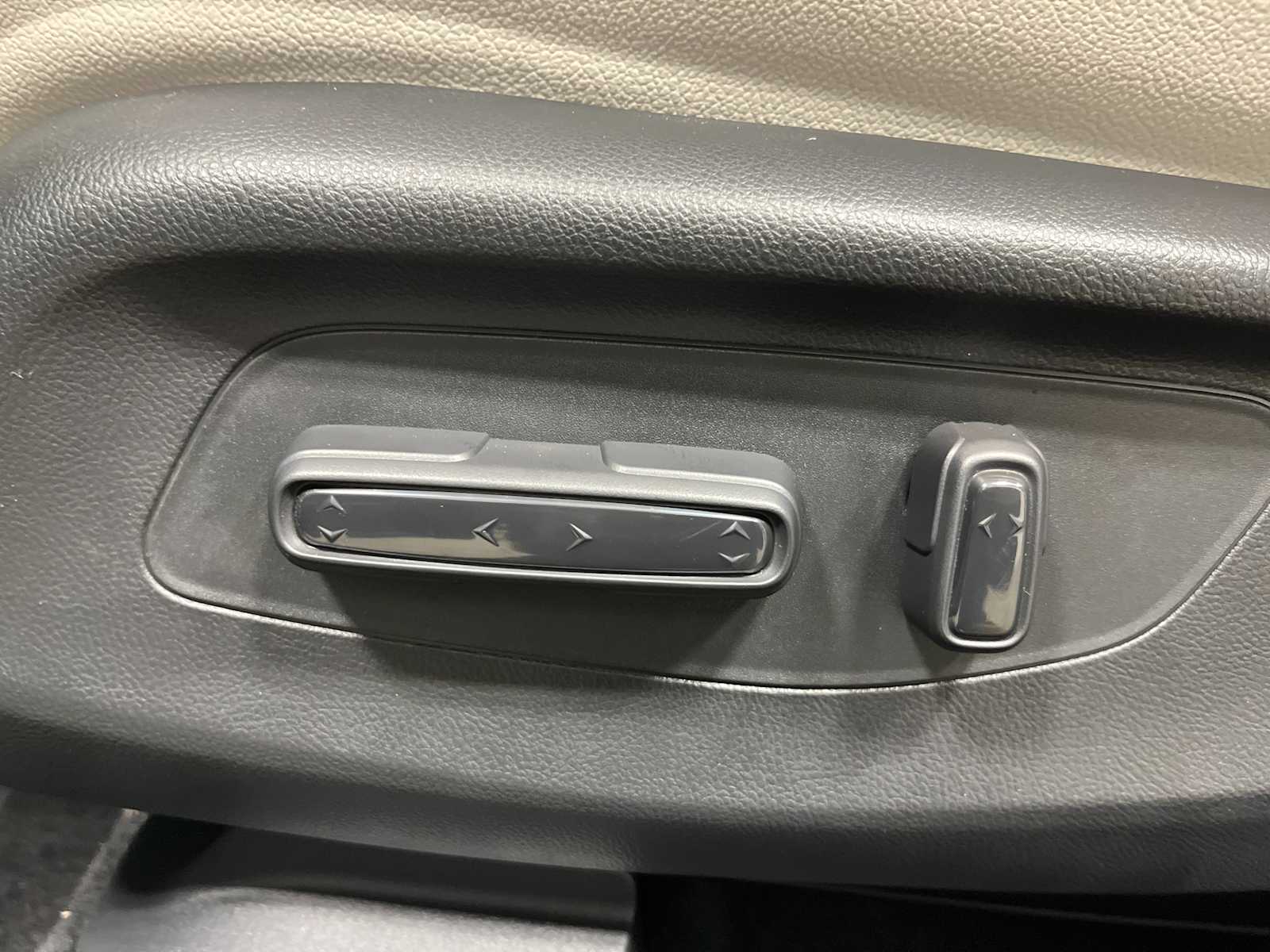 Thumbnail: 2027 Honda HR-V - 12