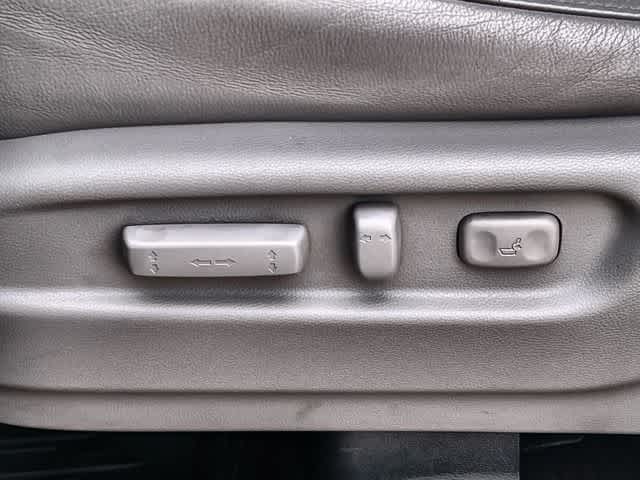 Thumbnail: 2018 Honda Pilot - 31