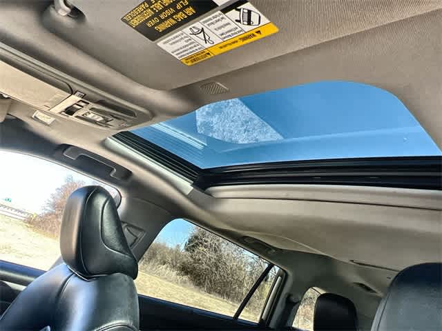 Thumbnail: 2020 Toyota Highlander - 32