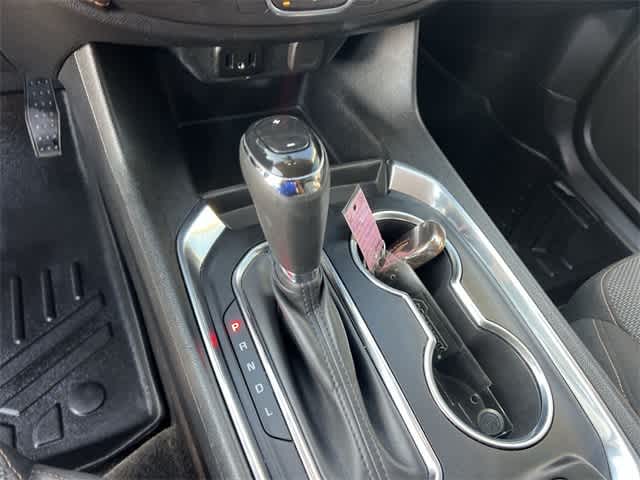 Thumbnail: 2019 Chevrolet Traverse - 16