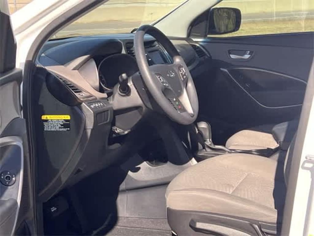 Used 2017 Hyundai Santa Fe Sport 2.4L SUV