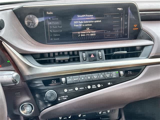 Thumbnail: 2019 Lexus ES - 18