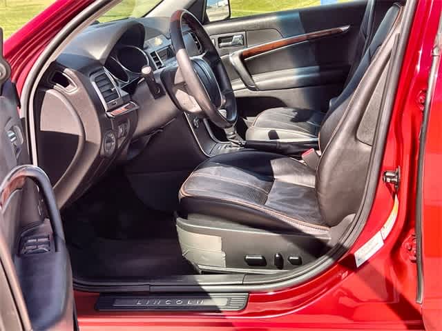 Thumbnail: 2010 Lincoln MKZ - 3