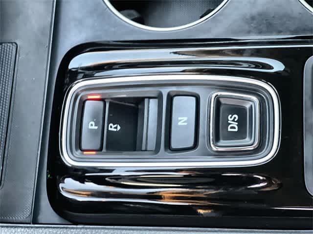 Thumbnail: 2024 Honda Pilot - 16