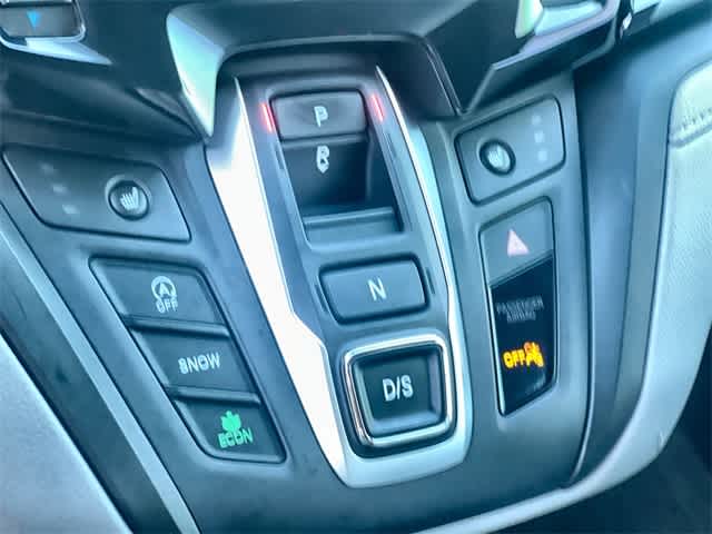 Thumbnail: 2022 Honda Odyssey - 16