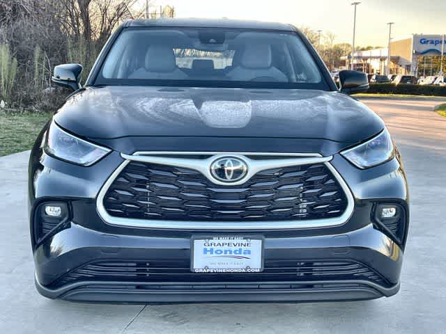 Thumbnail: 2024 Toyota Highlander - 7