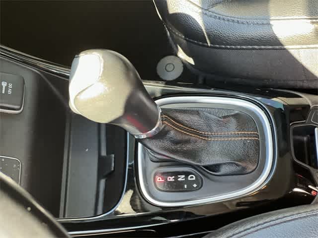 Thumbnail: 2020 Jeep Compass - 16