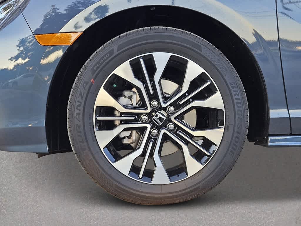 Thumbnail: 2026 Honda Odyssey - 5