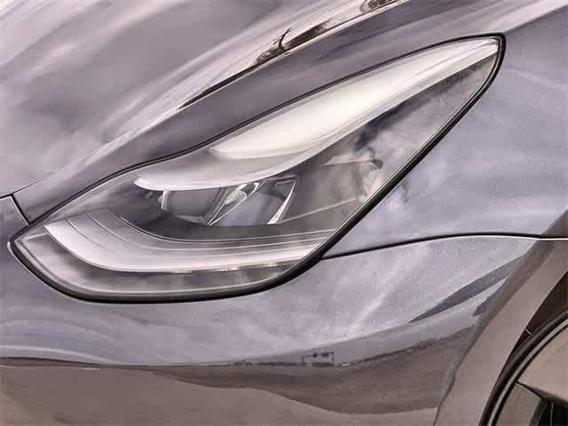 Thumbnail: 2022 Tesla Model 3 - 24