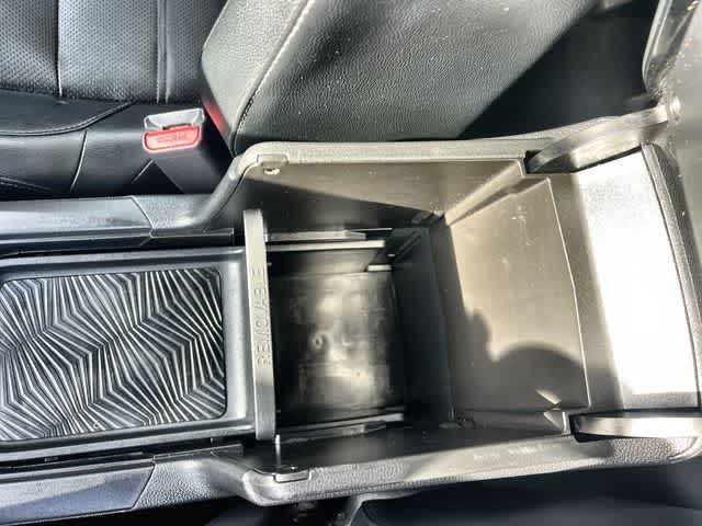 Thumbnail: 2017 Honda CR-V - 27