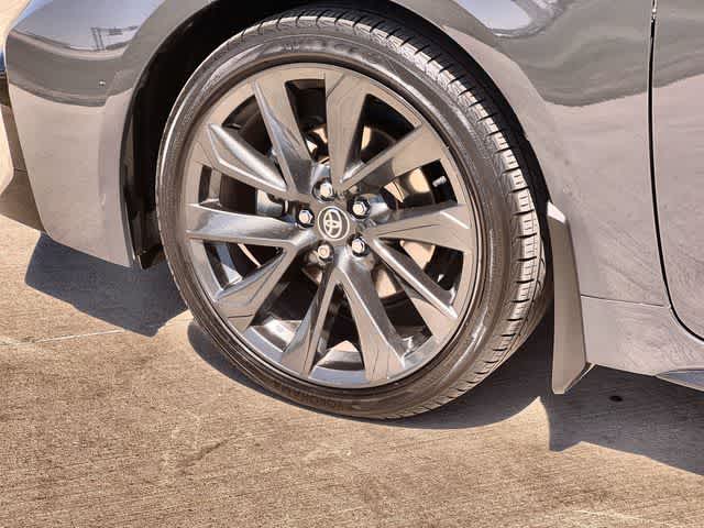 Thumbnail: 2023 Toyota Corolla - 9