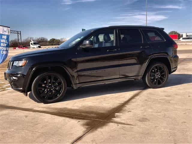 Thumbnail: 2018 Jeep Grand Cherokee - 4