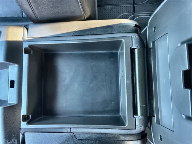 Thumbnail: 2019 Chevrolet Silverado 1500 - 27