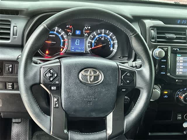 Thumbnail: 2016 Toyota 4Runner - 17