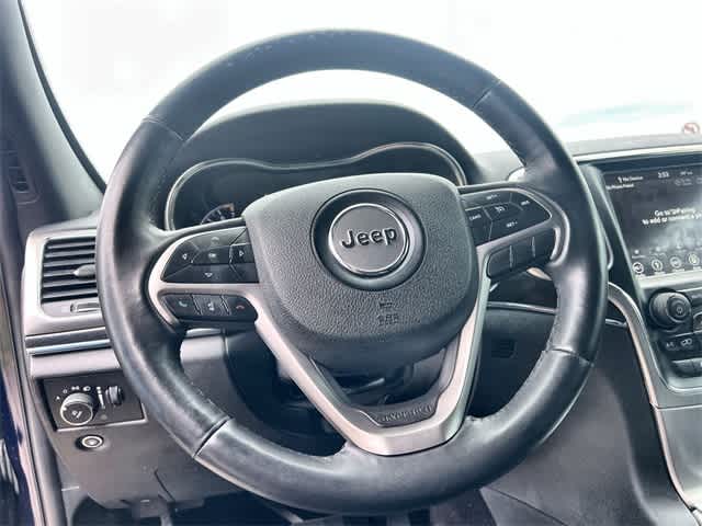 Thumbnail: 2018 Jeep Grand Cherokee - 17