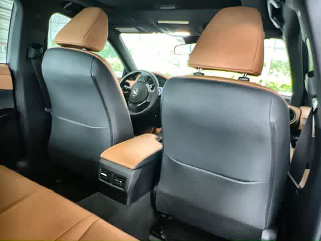 Thumbnail: 2025 Lexus IS - 13