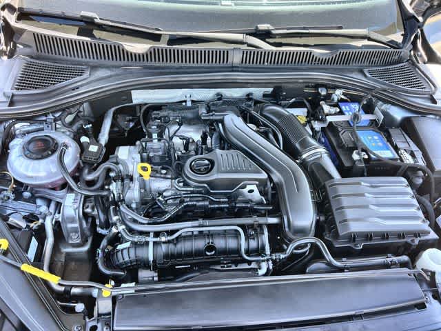 Thumbnail: 2024 Volkswagen Jetta - 10