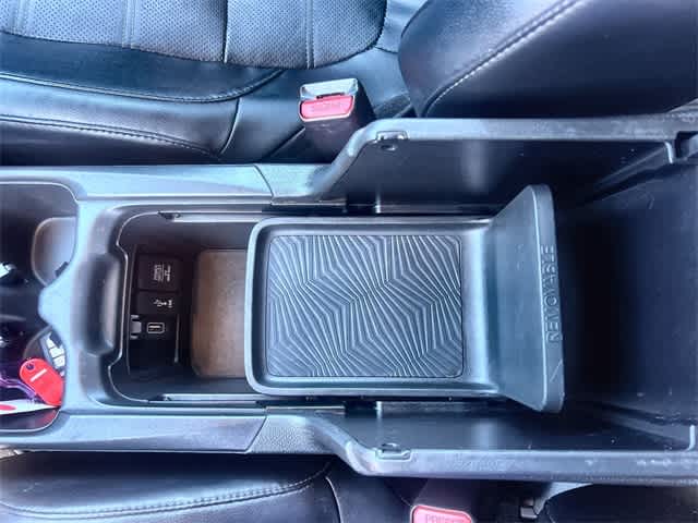 Thumbnail: 2019 Honda CR-V - 27